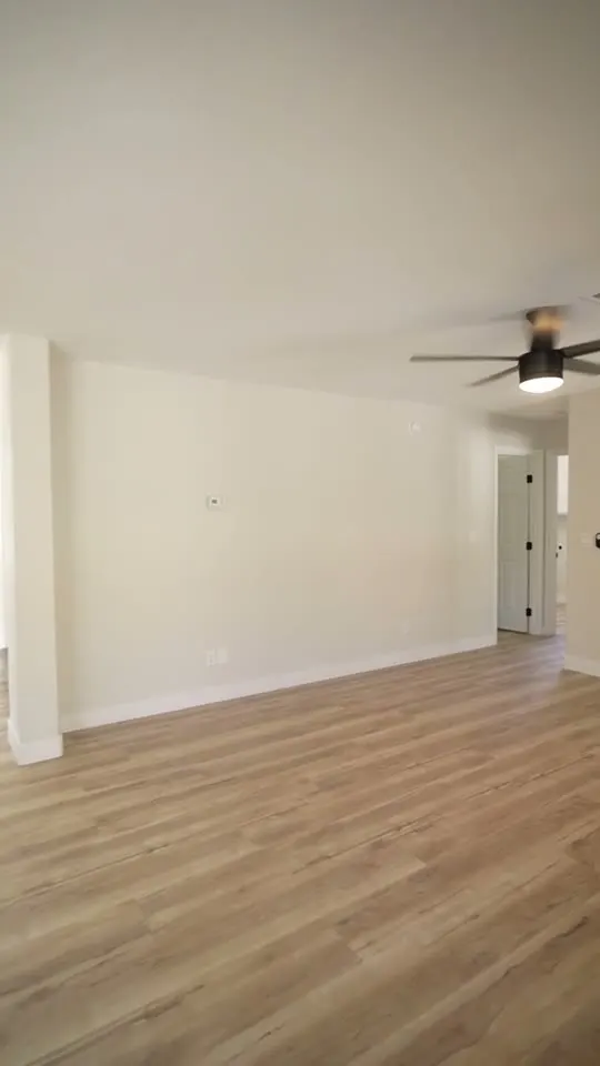 Cinematic real estate video of Fallsburg Way, Henderson, filmed by G Media